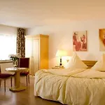 Koelner Hof Refrath 호텔 3*