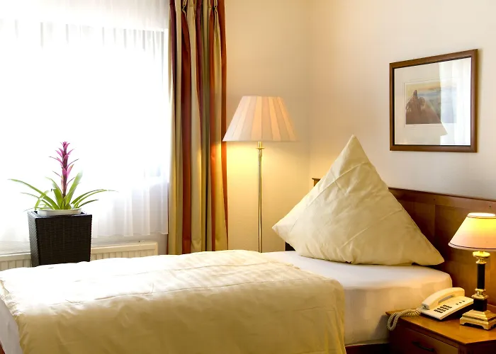 Koelner Hof Refrath Hotel 3*